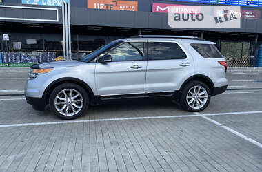 Внедорожник / Кроссовер Ford Explorer 2015 в Первомайске