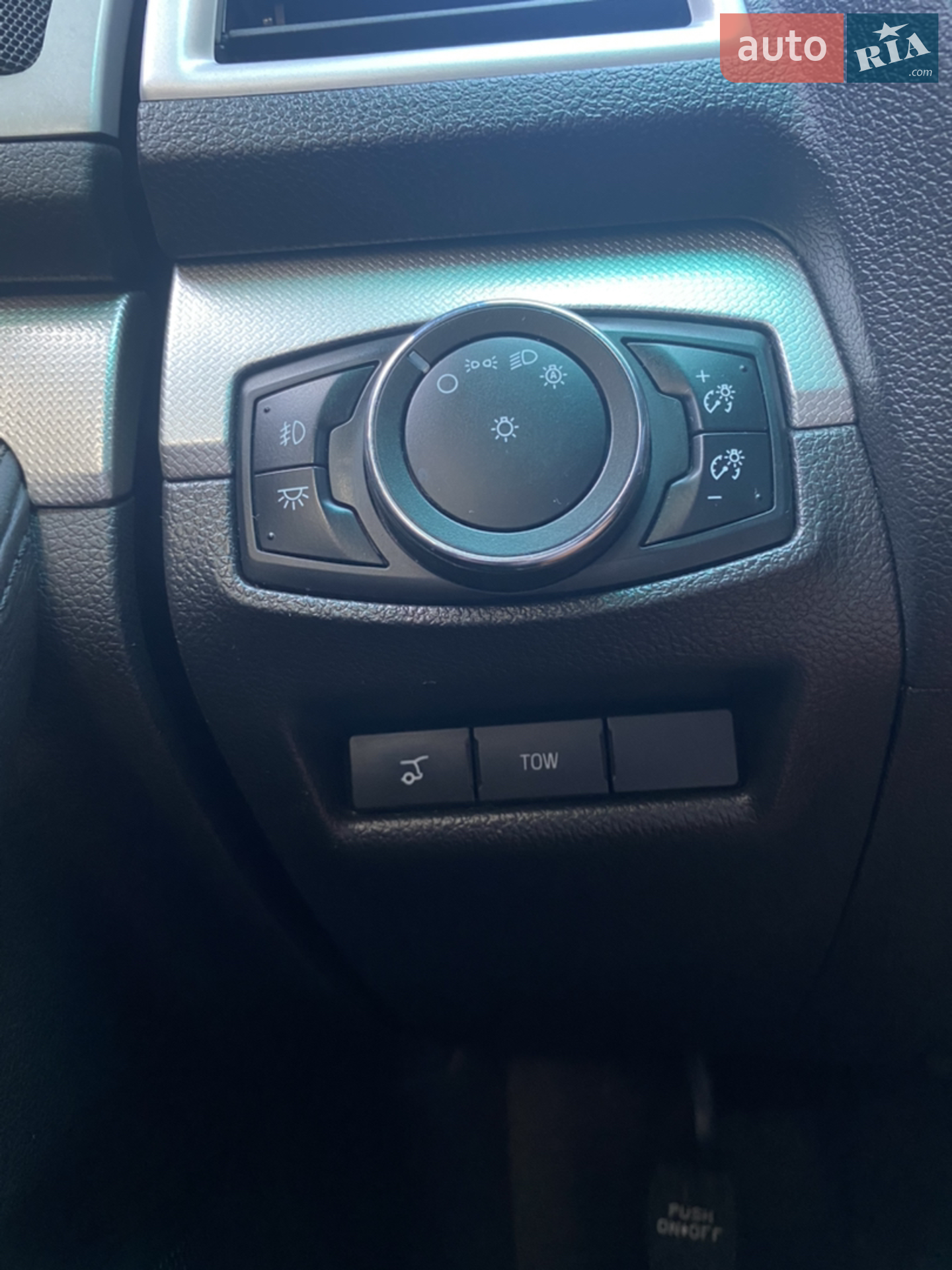 2015 Ford Explorer - мініатюра 10