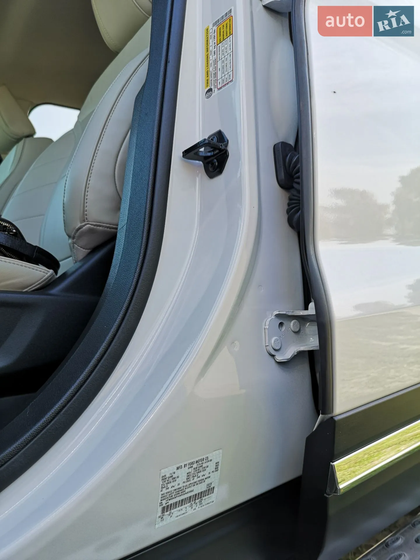 2018 Ford Explorer - мініатюра 24