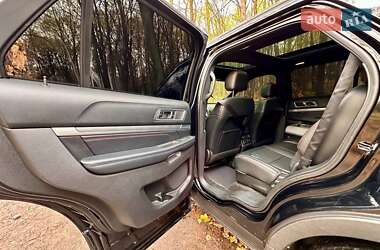 Внедорожник / Кроссовер Ford Explorer 2017 в Луцке