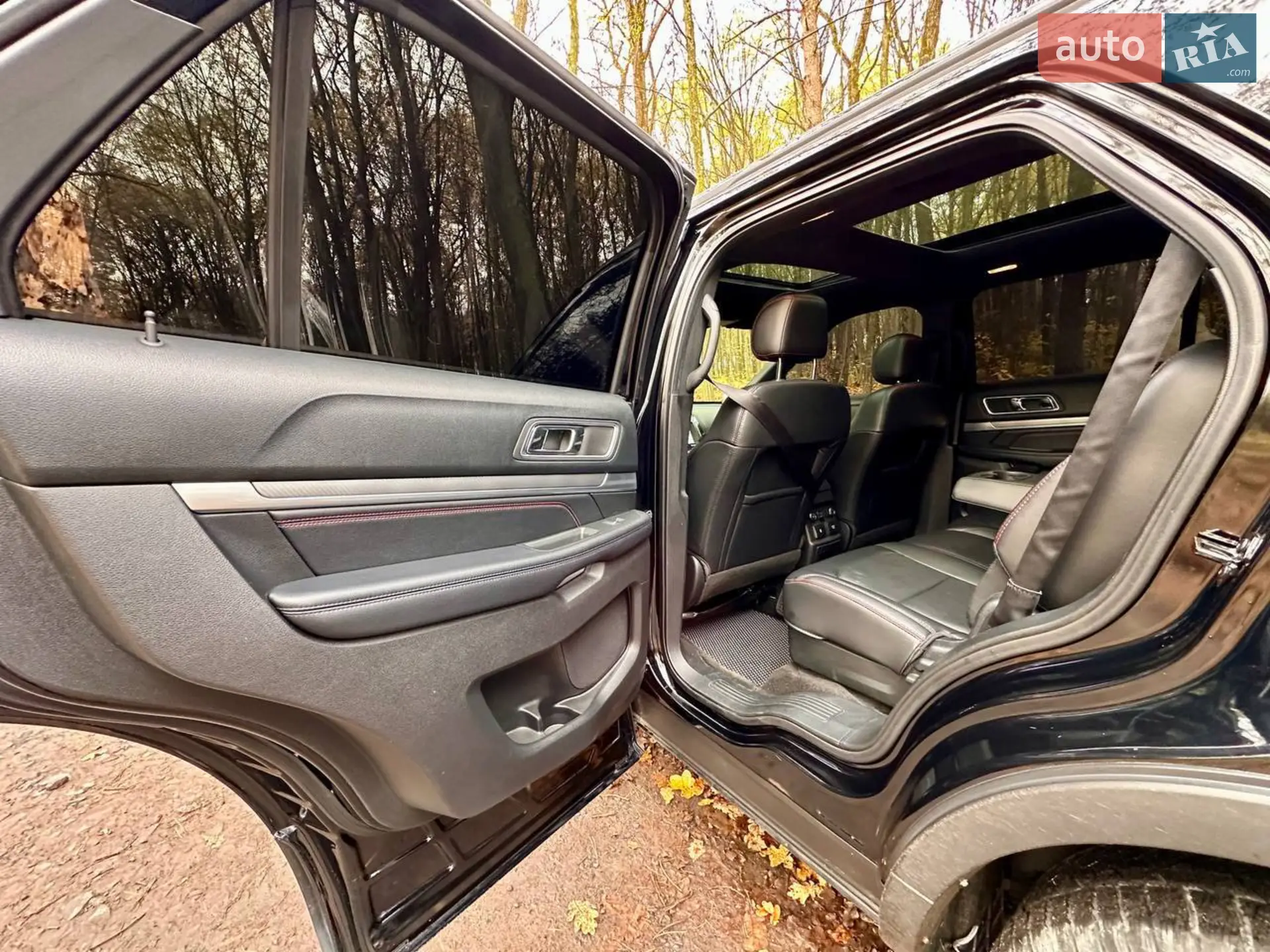 2017 Ford Explorer - мініатюра 11