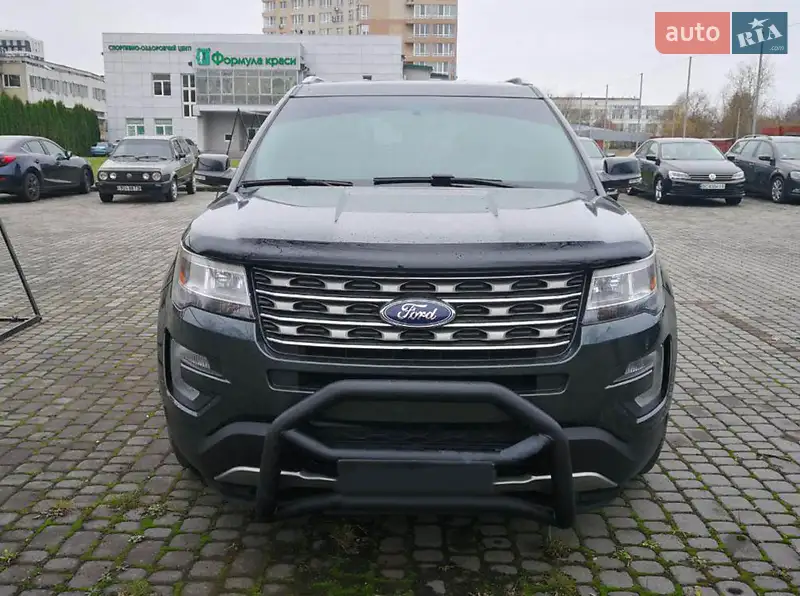 Ford Explorer