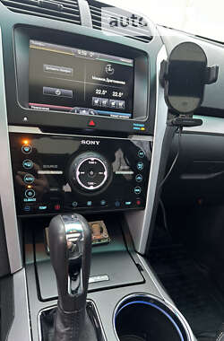 Позашляховик / Кросовер Ford Explorer 2013 в Житомирі