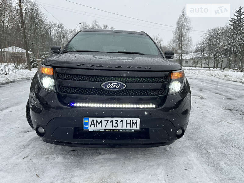 Позашляховик / Кросовер Ford Explorer 2013 в Житомирі