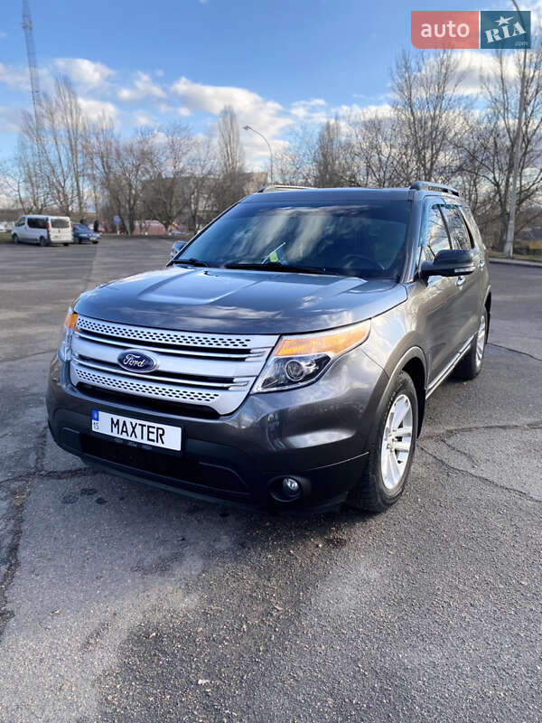 Внедорожник / Кроссовер Ford Explorer 2015 в Южноукраинске
