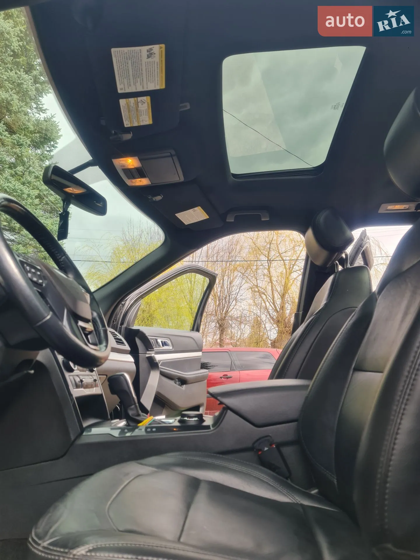 2017 Ford Explorer - мініатюра 6