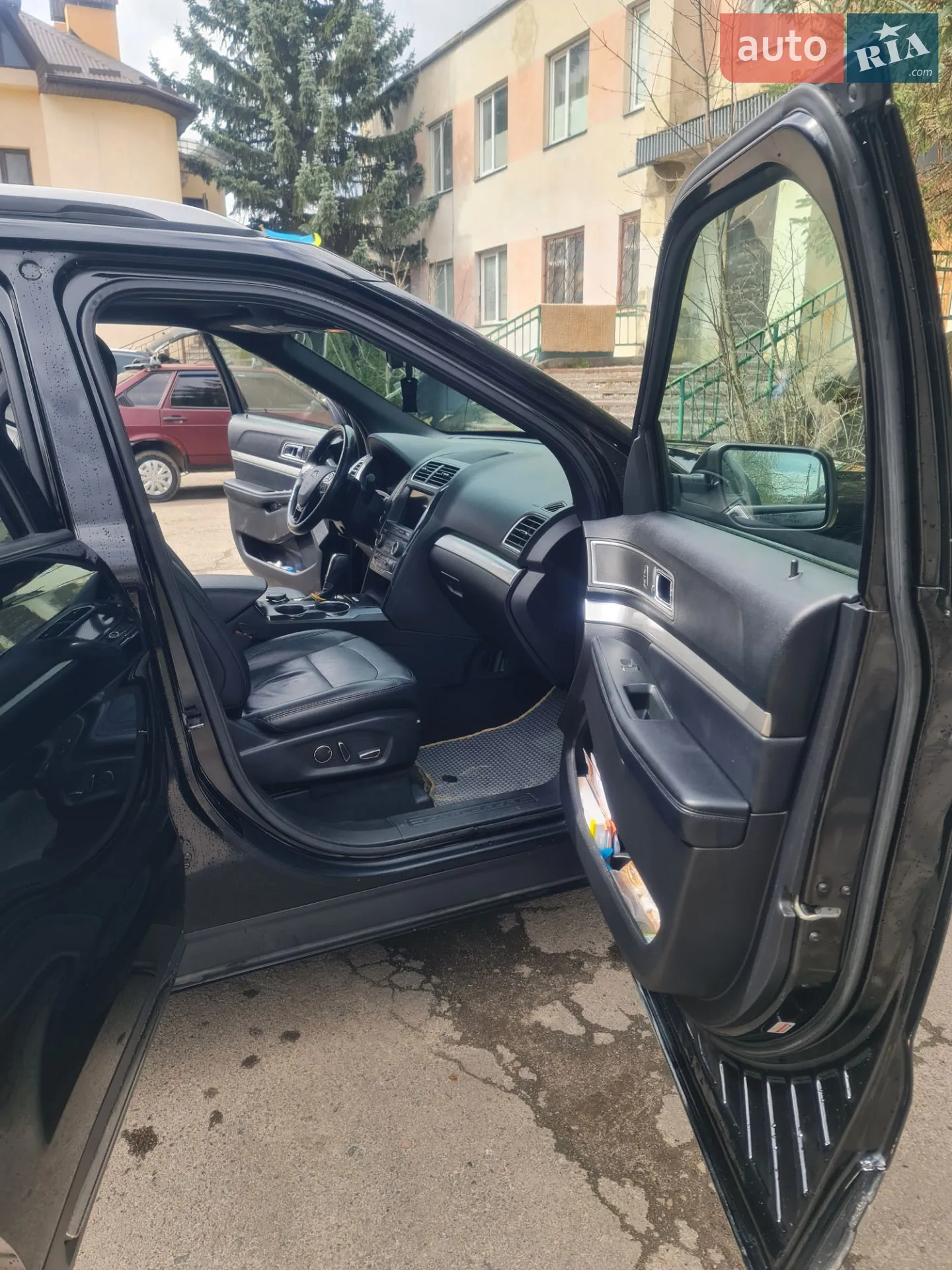 2017 Ford Explorer - мініатюра 10