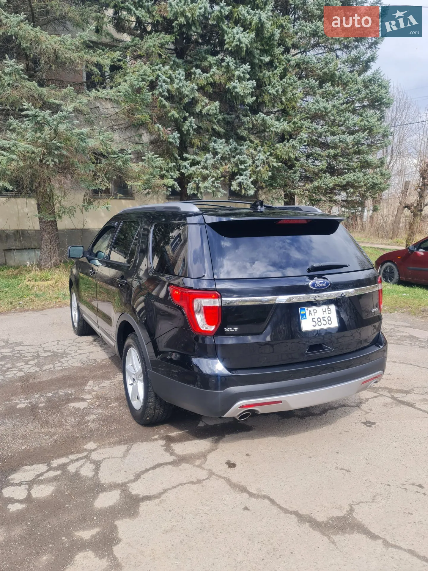 2017 Ford Explorer - мініатюра 11