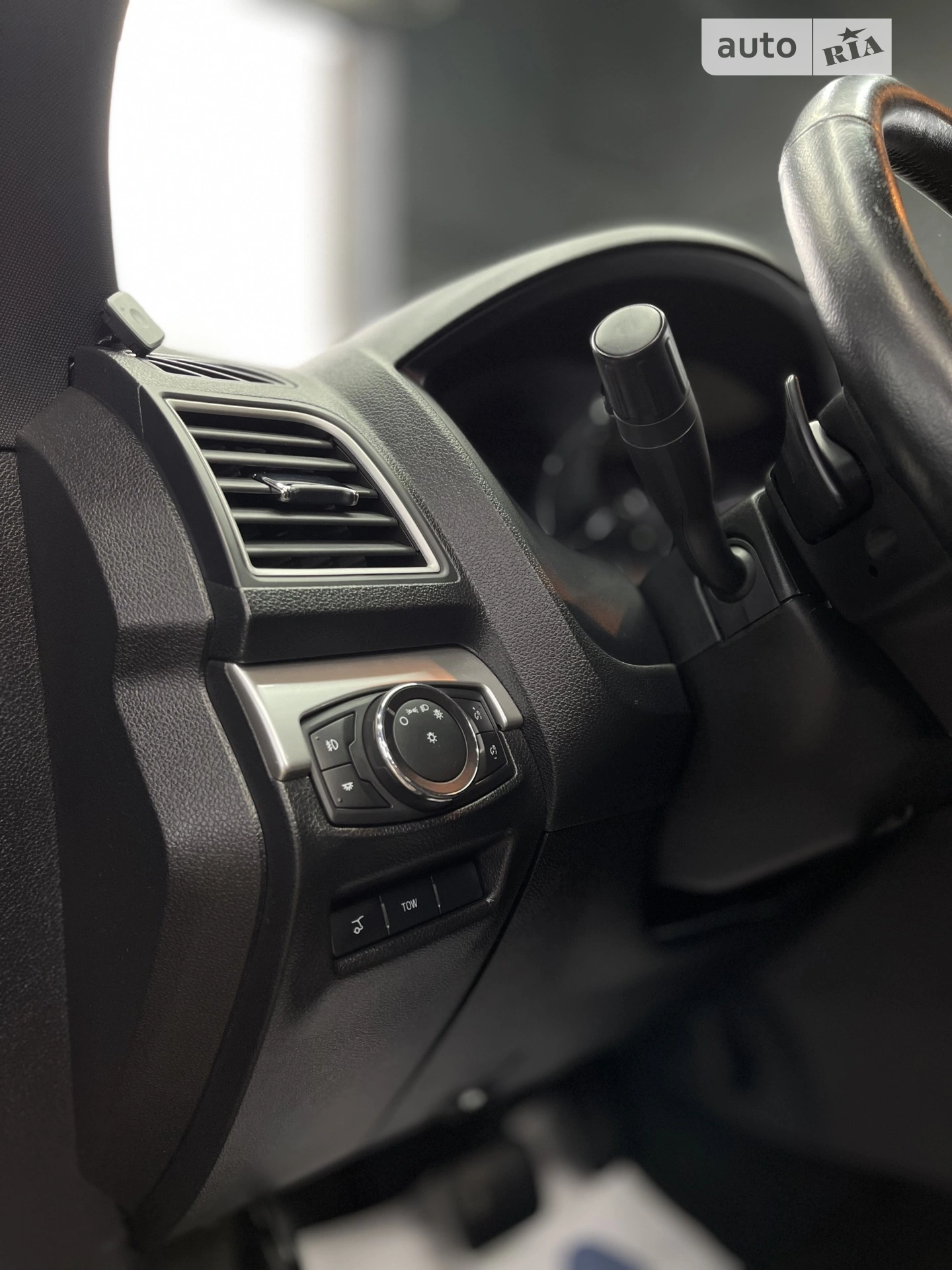 2017 Ford Explorer - мініатюра 6