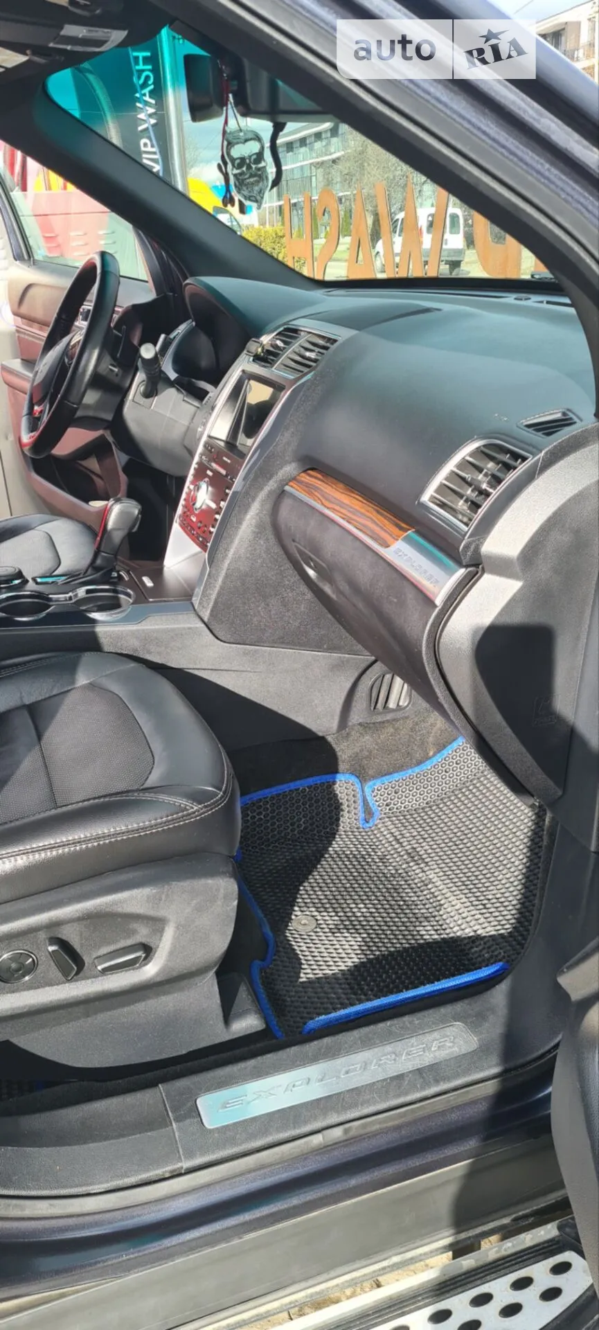 2016 Ford Explorer - мініатюра 8