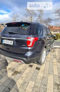 Позашляховик / Кросовер Ford Explorer 2016 в Ужгороді