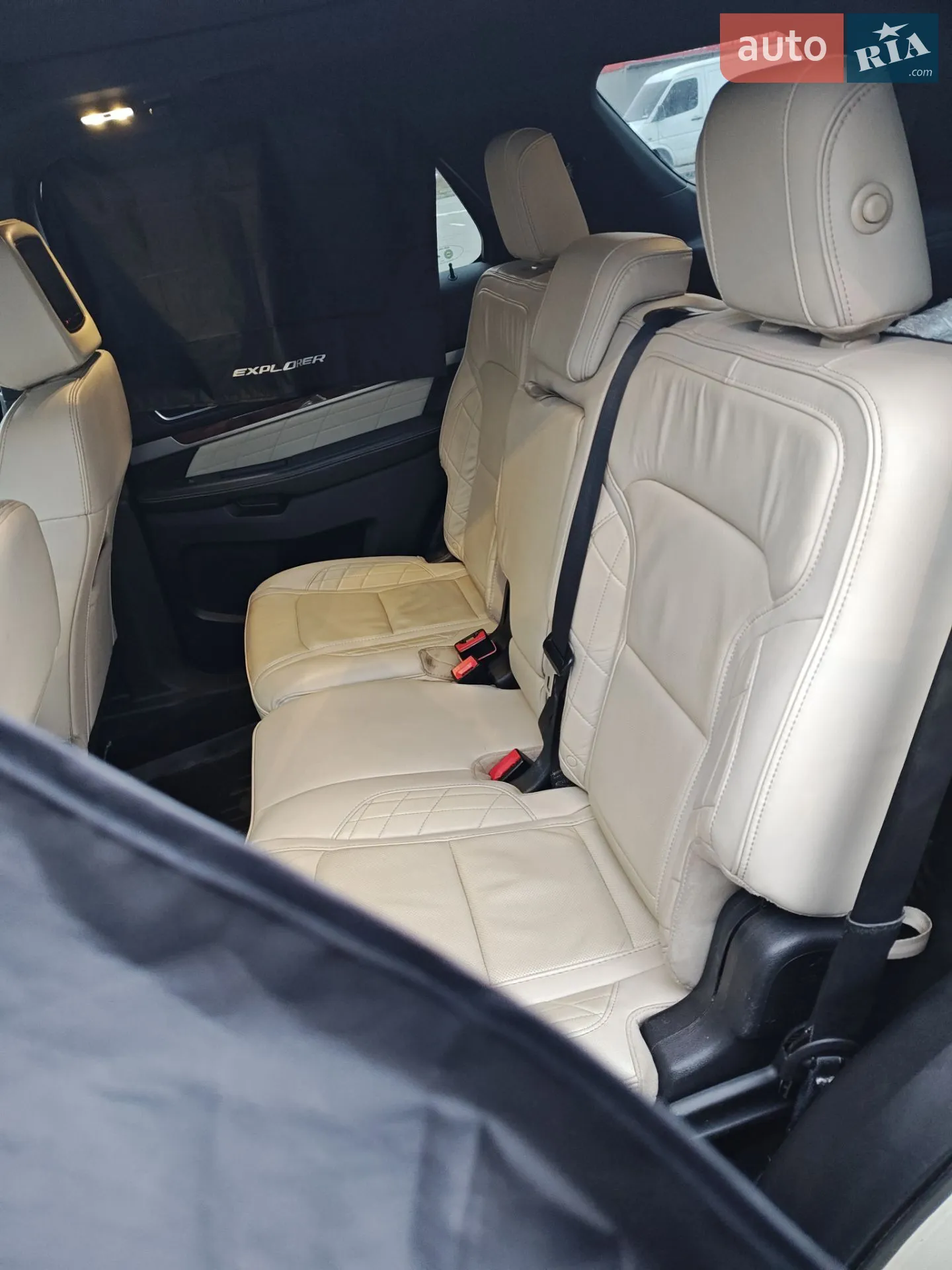 2018 Ford Explorer - мініатюра 13