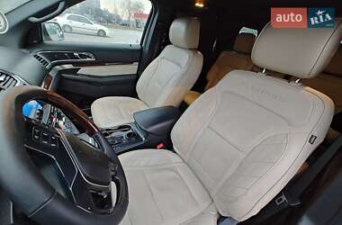 Позашляховик / Кросовер Ford Explorer 2018 в Києві