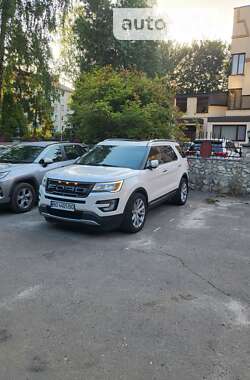 Позашляховик / Кросовер Ford Explorer 2017 в Тернополі