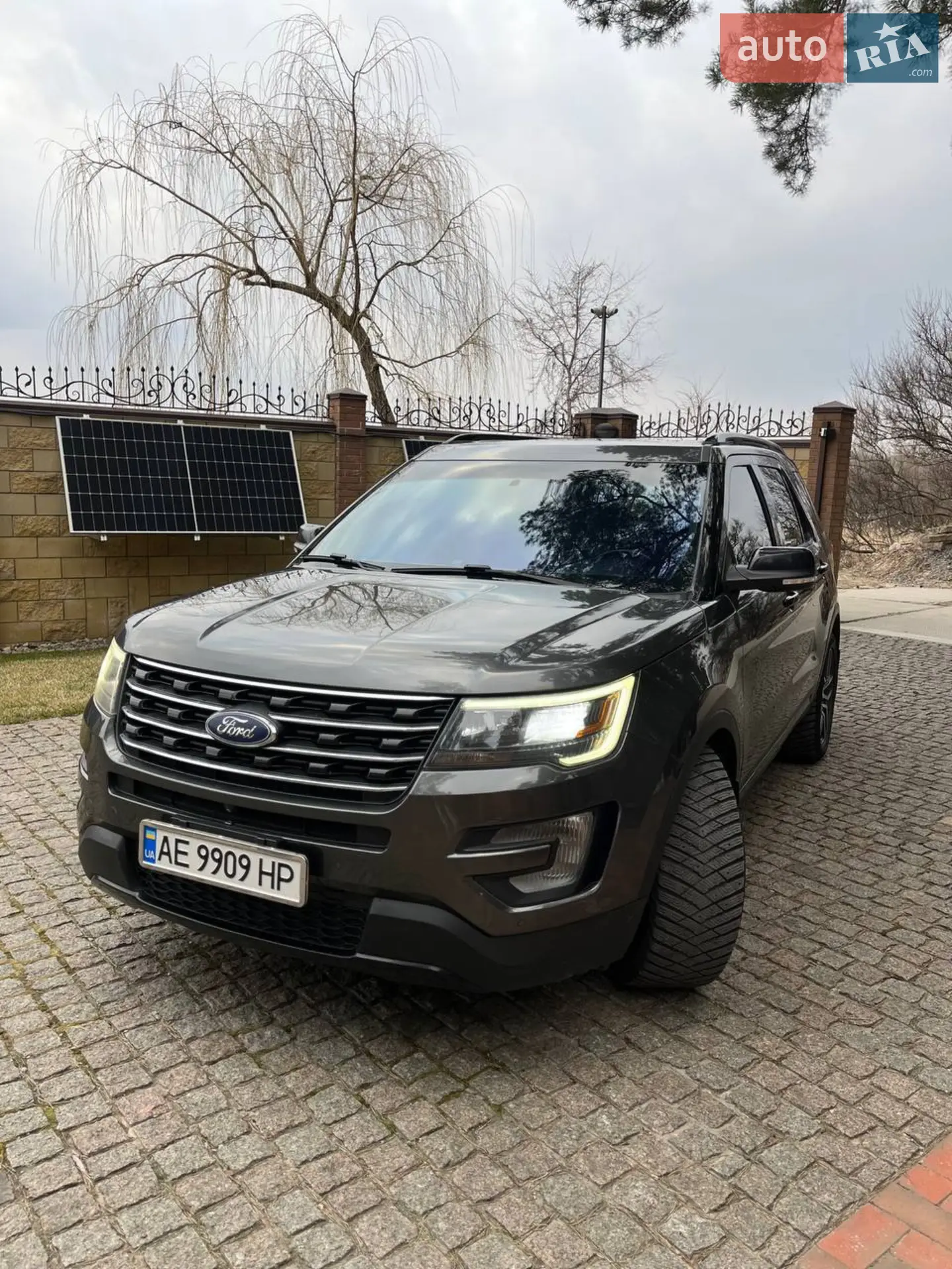 2016 Ford Explorer - мініатюра 5