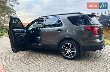 Внедорожник / Кроссовер Ford Explorer 2016 в Павлограде