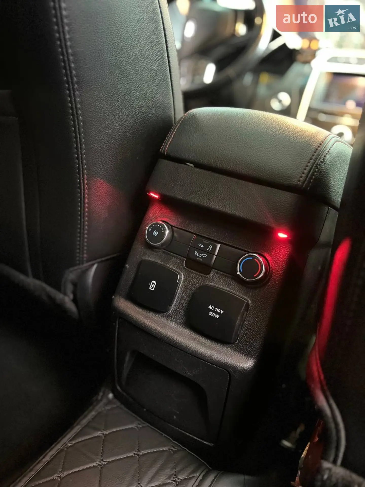2016 Ford Explorer - мініатюра 25