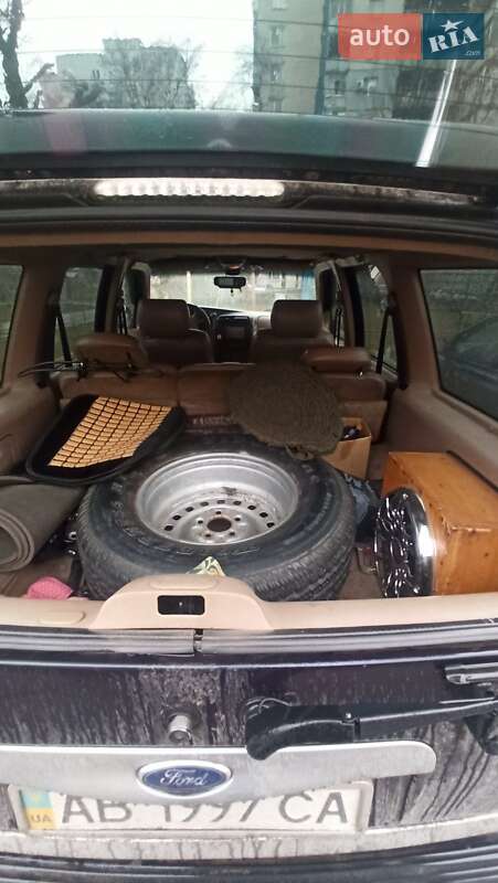 Позашляховик / Кросовер Ford Explorer 1996 в Черкасах фото 11 Позашляховик / Кросовер Ford Explorer 1996 в Черкасах