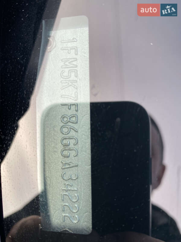 Внедорожник / Кроссовер Ford Explorer 2015 в Ивано-Франковске