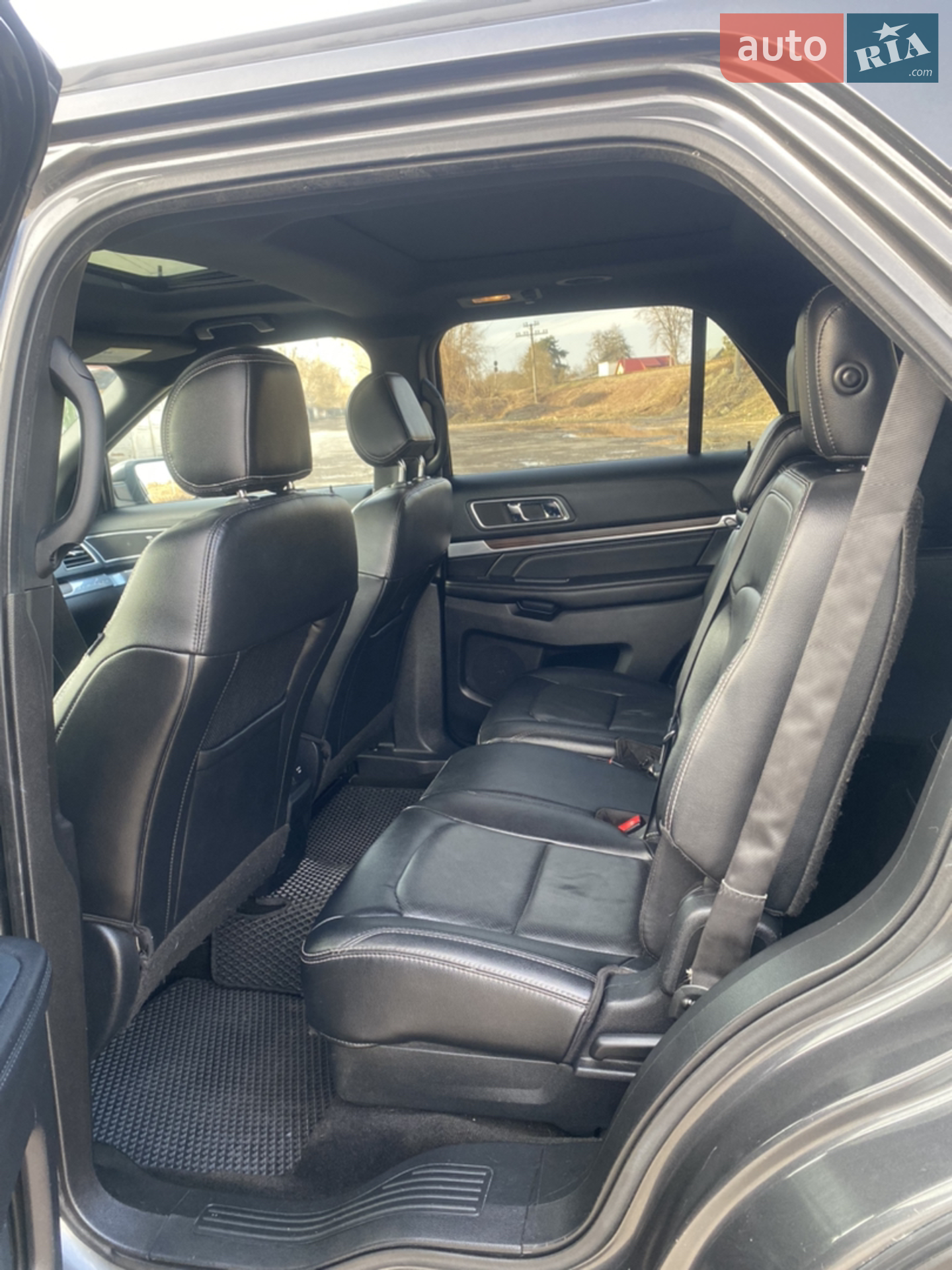 2015 Ford Explorer - мініатюра 29