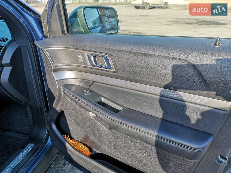 Внедорожник / Кроссовер Ford Explorer 2018 в Киеве