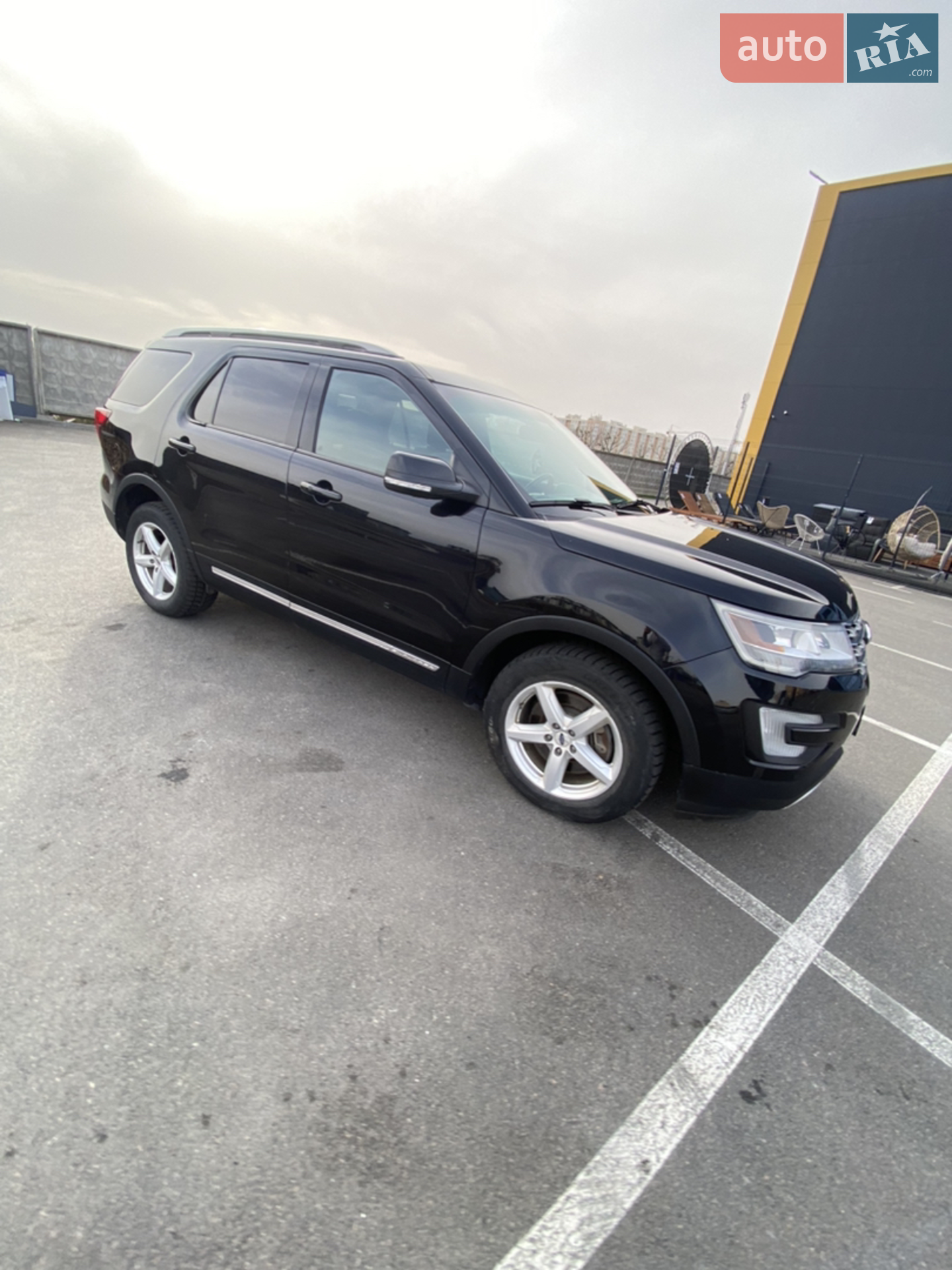 2016 Ford Explorer - мініатюра 3