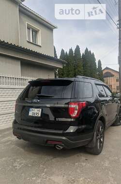 Позашляховик / Кросовер Ford Explorer 2018 в Києві