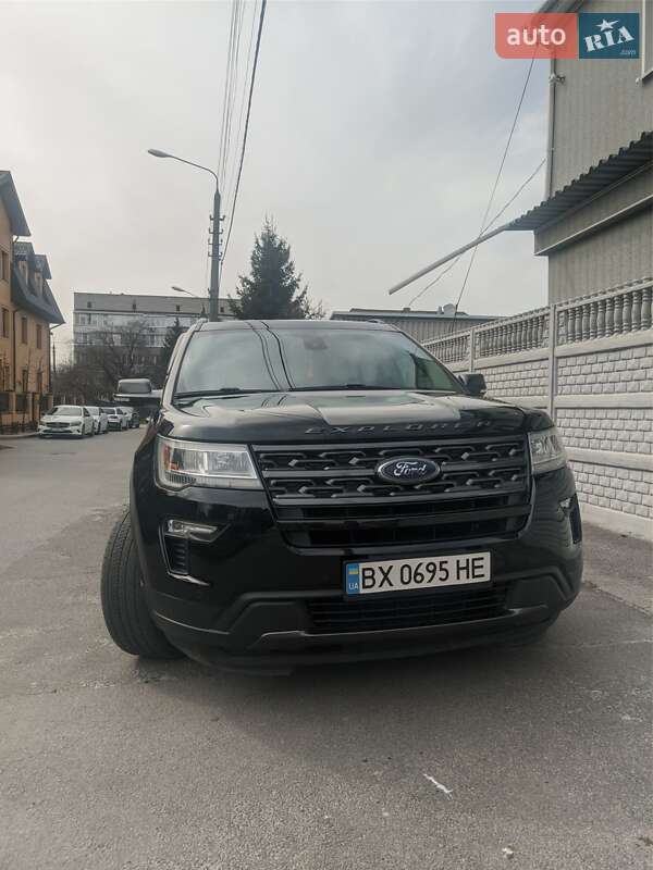 Позашляховик / Кросовер Ford Explorer 2018 в Києві