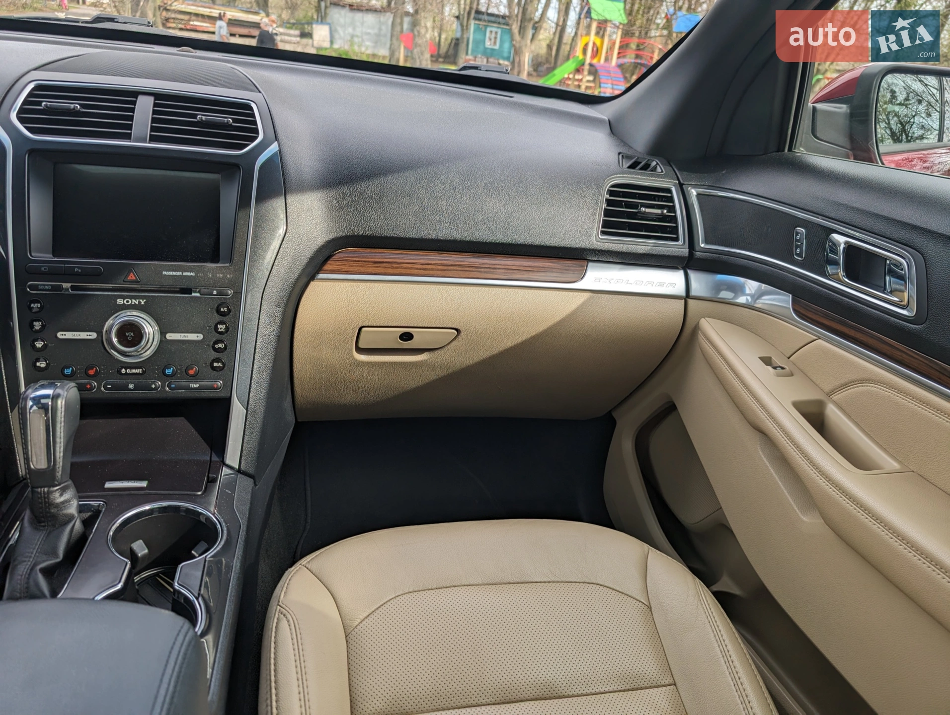 2017 Ford Explorer - мініатюра 14