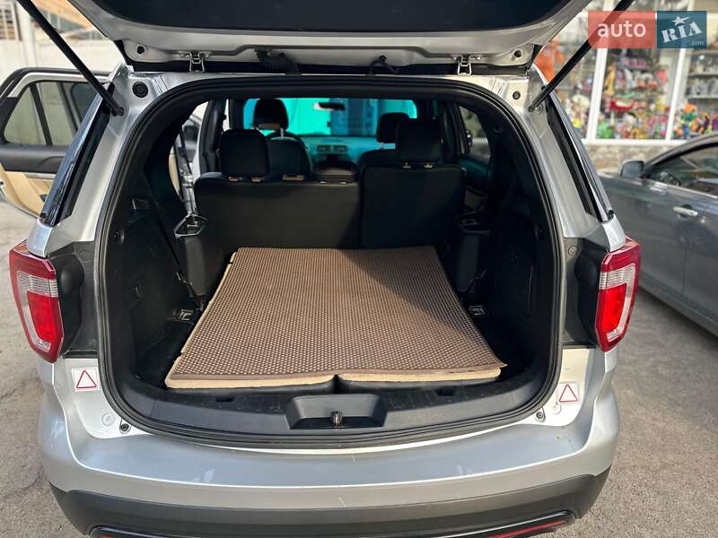 Внедорожник / Кроссовер Ford Explorer 2017 в Первомайске фото 9 Внедорожник / Кроссовер Ford Explorer 2017 в Первомайске