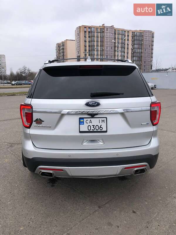 Позашляховик / Кросовер Ford Explorer 2017 в Черкасах фото 11 Позашляховик / Кросовер Ford Explorer 2017 в Черкасах