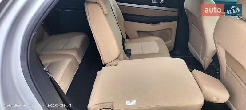 Внедорожник / Кроссовер Ford Explorer 2015 в Лановцах фото 26 Внедорожник / Кроссовер Ford Explorer 2015 в Лановцах