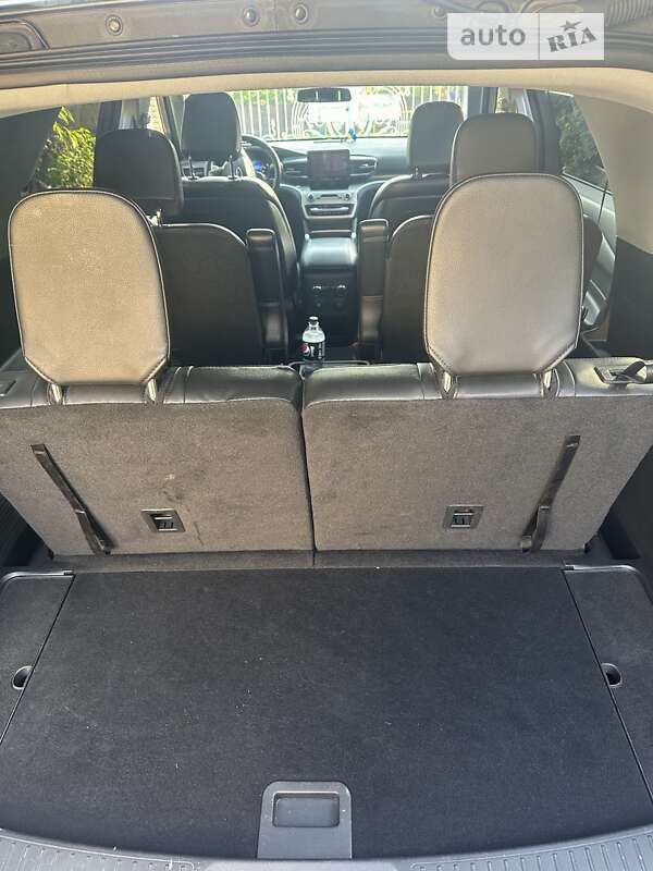 Позашляховик / Кросовер Ford Explorer 2020 в Могилів-Подільському