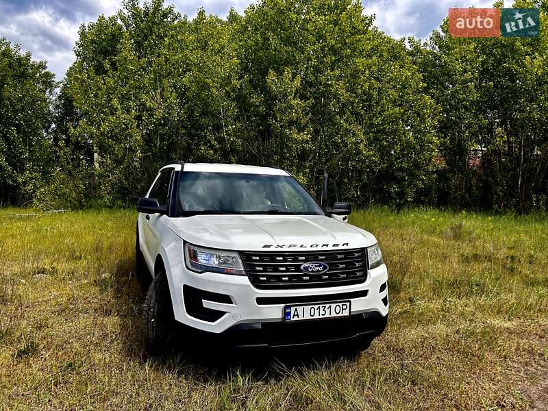 Внедорожник / Кроссовер Ford Explorer 2016 в Броварах