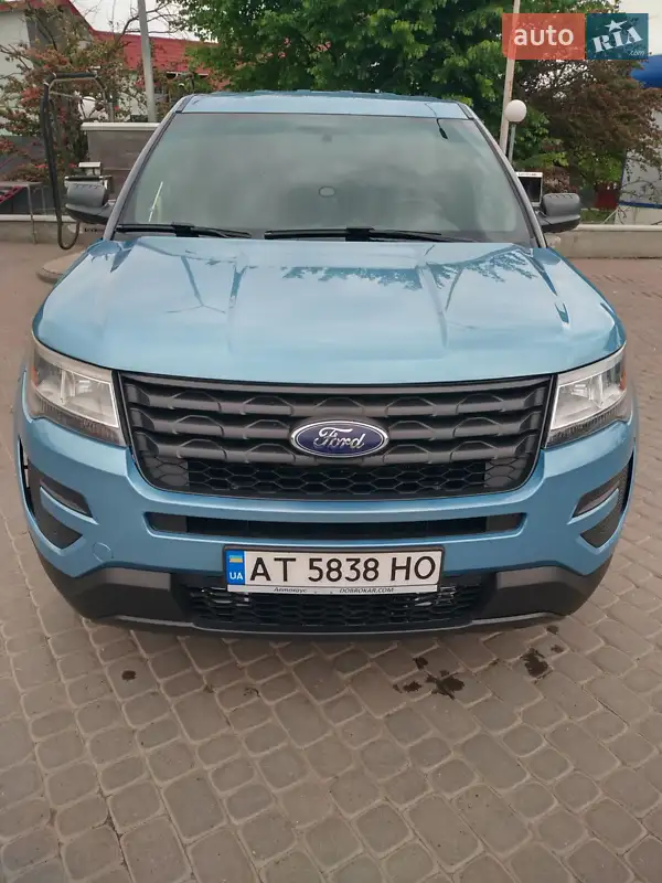 Ford Explorer