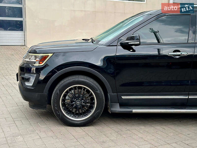 Внедорожник / Кроссовер Ford Explorer 2017 в Одессе