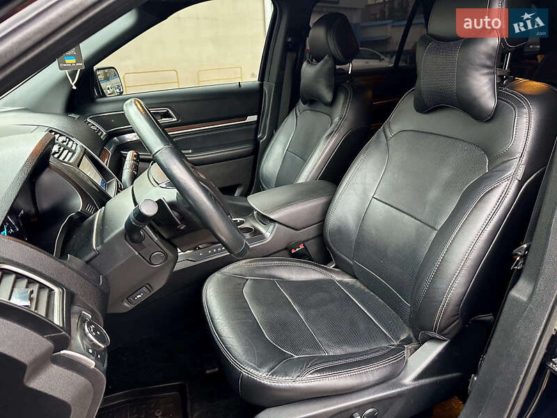 Внедорожник / Кроссовер Ford Explorer 2017 в Одессе