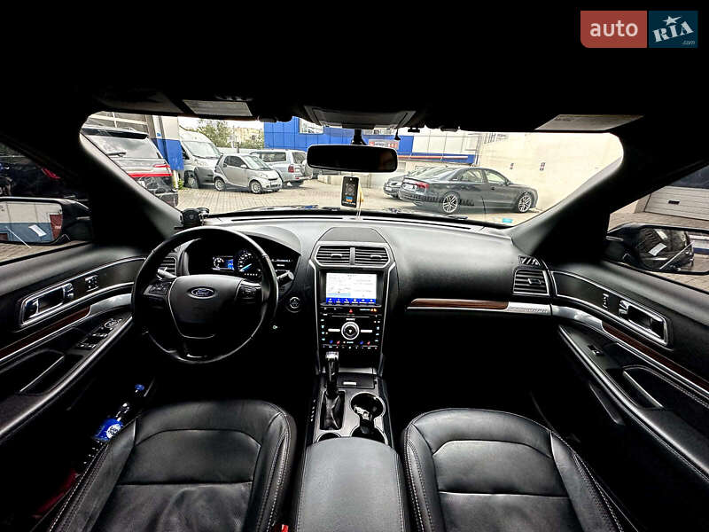 Внедорожник / Кроссовер Ford Explorer 2017 в Одессе