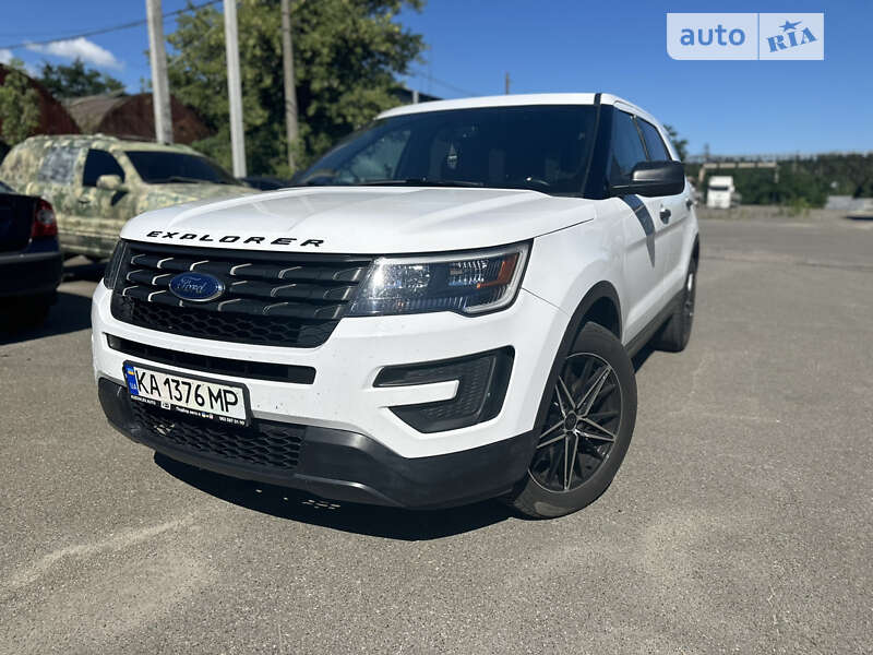 Позашляховик / Кросовер Ford Explorer 2017 в Києві