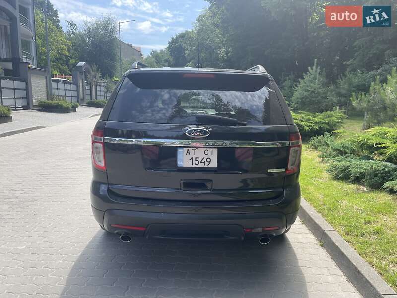Внедорожник / Кроссовер Ford Explorer 2013 в Львове