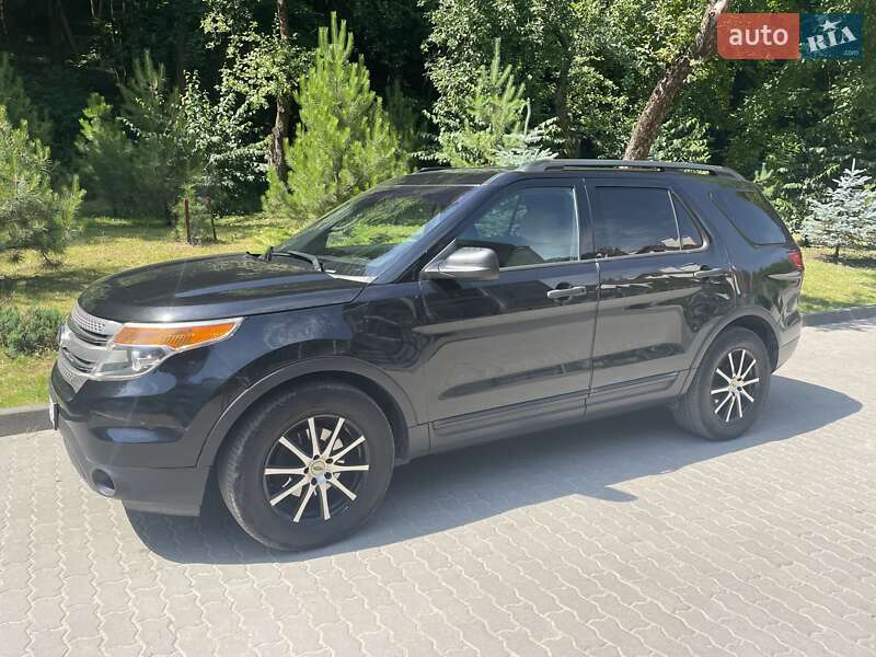 Внедорожник / Кроссовер Ford Explorer 2013 в Львове