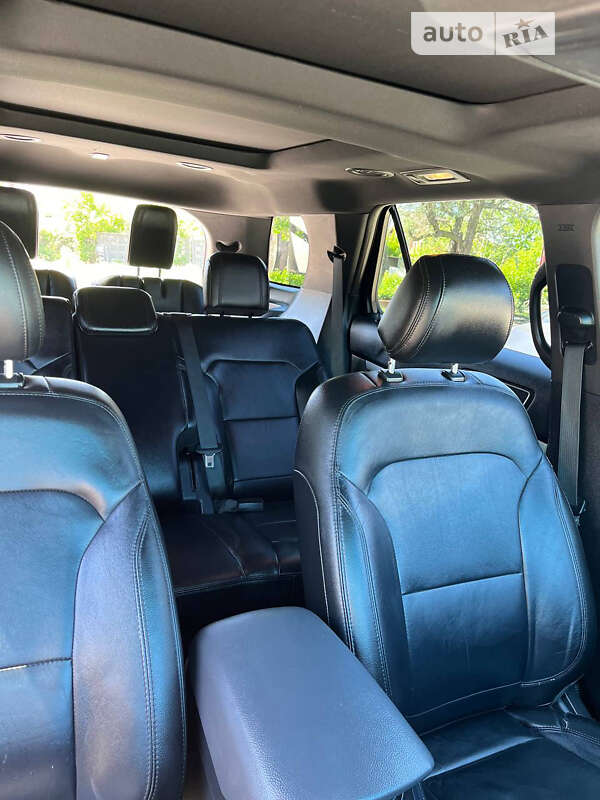 Внедорожник / Кроссовер Ford Explorer 2015 в Киеве
