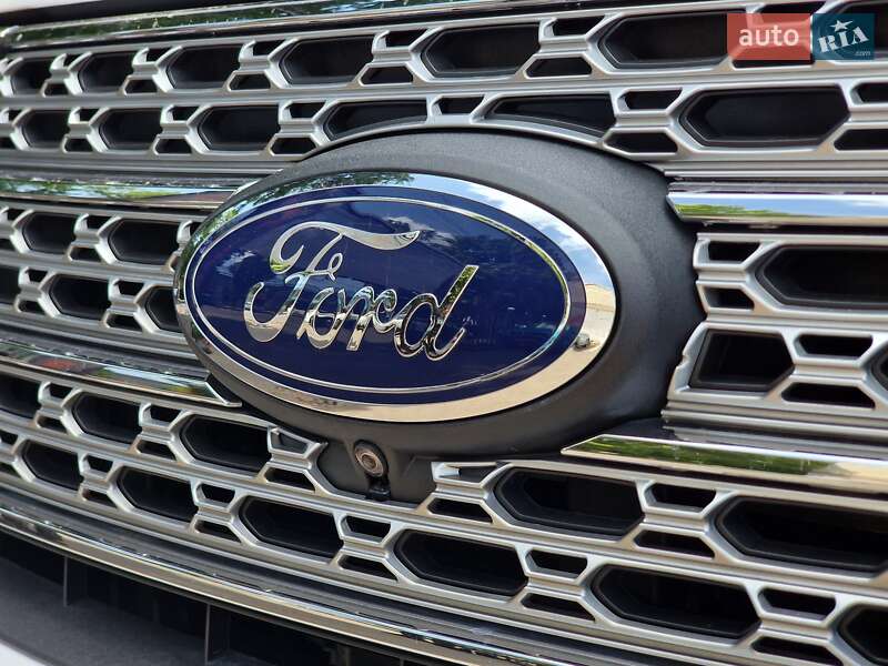 Внедорожник / Кроссовер Ford Explorer 2019 в Одессе