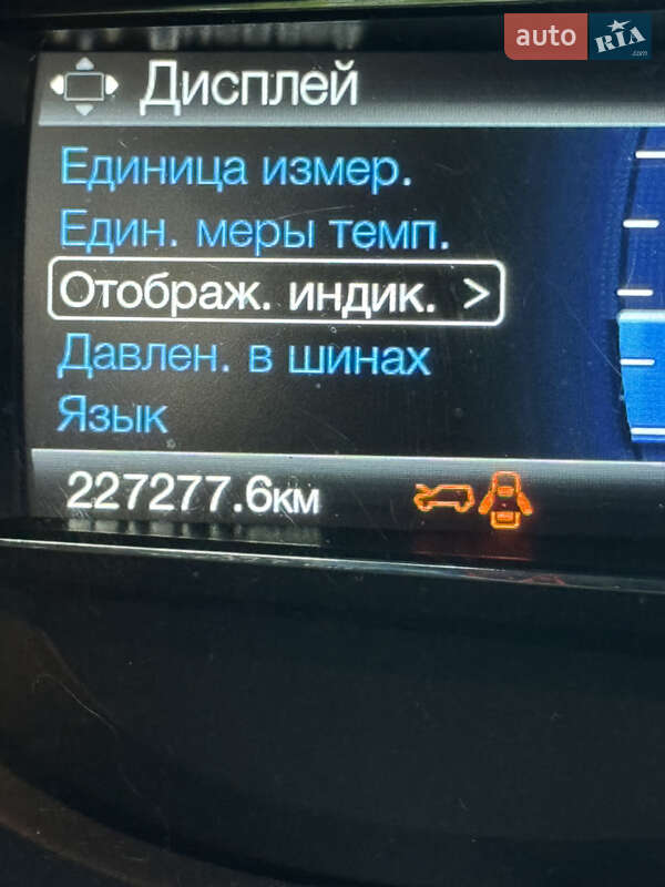 Позашляховик / Кросовер Ford Explorer 2015 в Києві