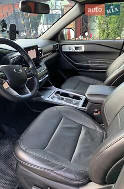 Внедорожник / Кроссовер Ford Explorer 2019 в Шаргороде