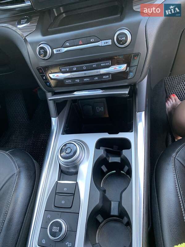 Внедорожник / Кроссовер Ford Explorer 2019 в Шаргороде