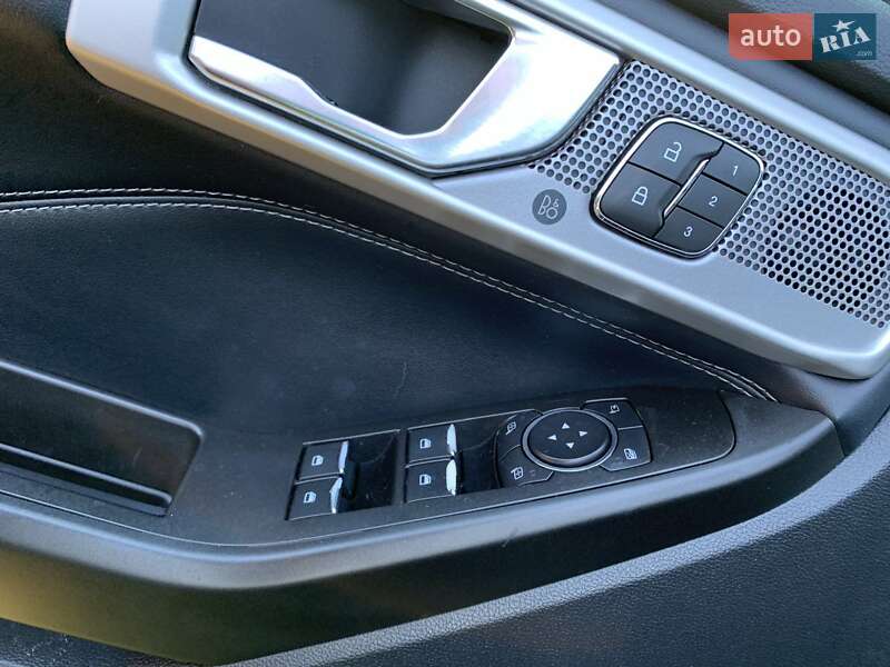Внедорожник / Кроссовер Ford Explorer 2019 в Шаргороде