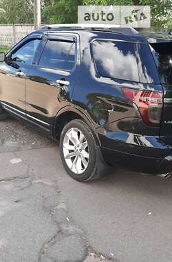 Внедорожник / Кроссовер Ford Explorer 2015 в Киеве