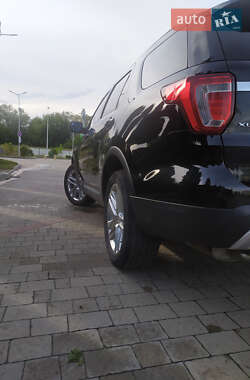 Внедорожник / Кроссовер Ford Explorer 2016 в Ивано-Франковске