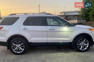 Внедорожник / Кроссовер Ford Explorer 2013 в 